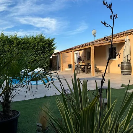 3 Bedroom House With Pool Villa Villeneuve (Alpes-de-Haute-Provence)